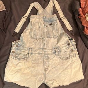 Abercrombie & Fitch denim overall shorts
